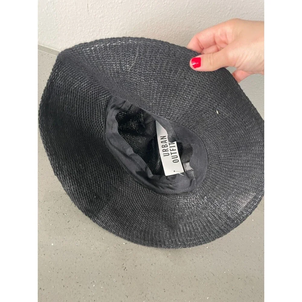 Urban Outfitters NWT Floppy Brim Hat - Black New One size straw sun hat